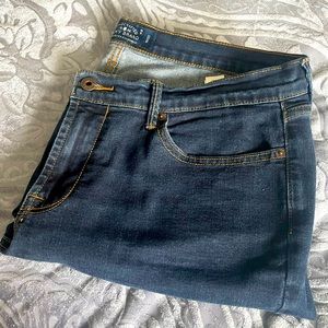 Lucky Brand Jeans size 16 straight jeans